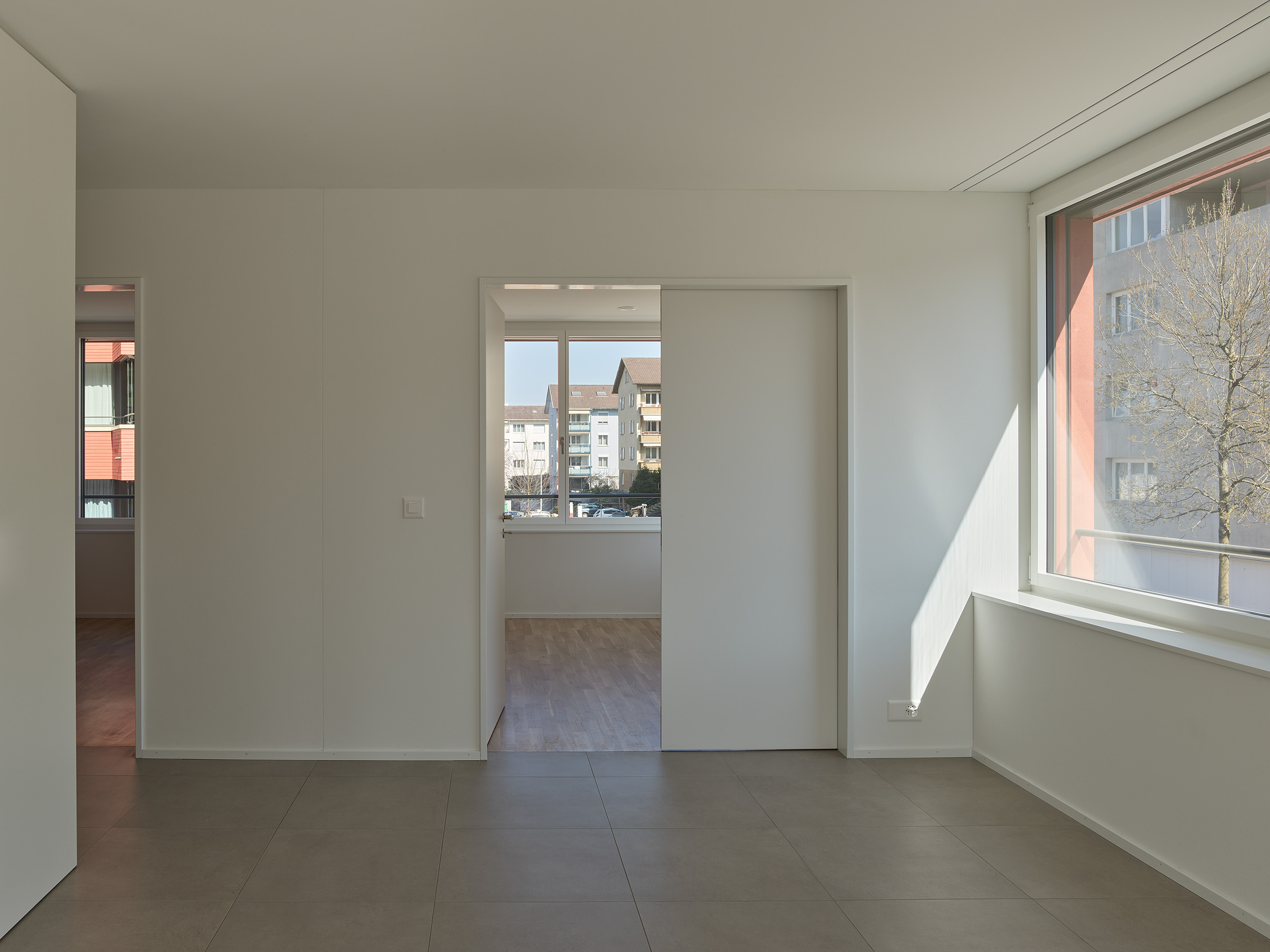 Ahp0066 AIQ4 007963 J2560